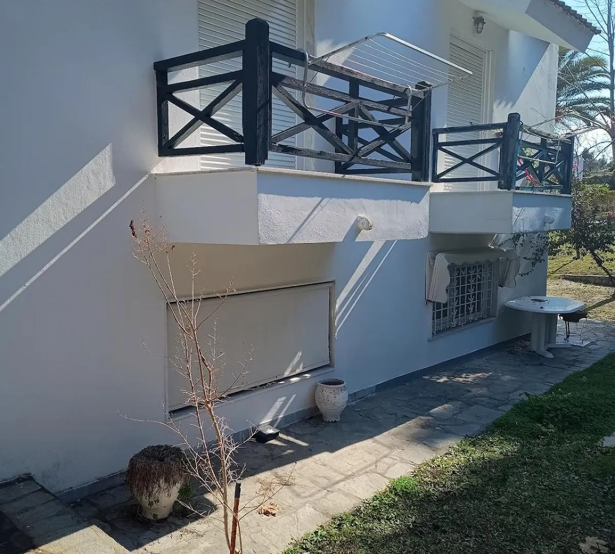 Elegant Maisonette In Pefkohori Holiday home
