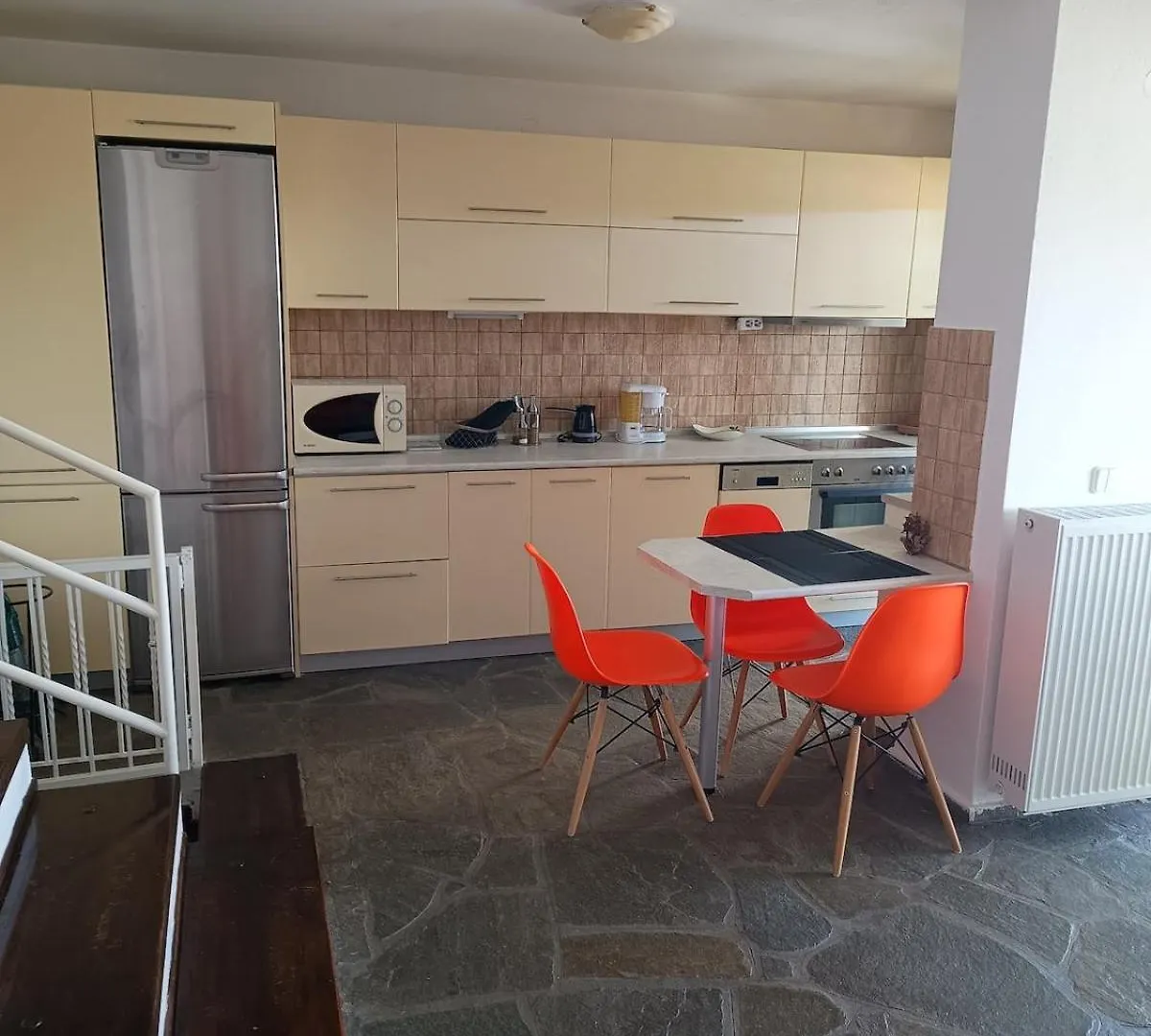 Holiday home Elegant Maisonette In Pefkohori