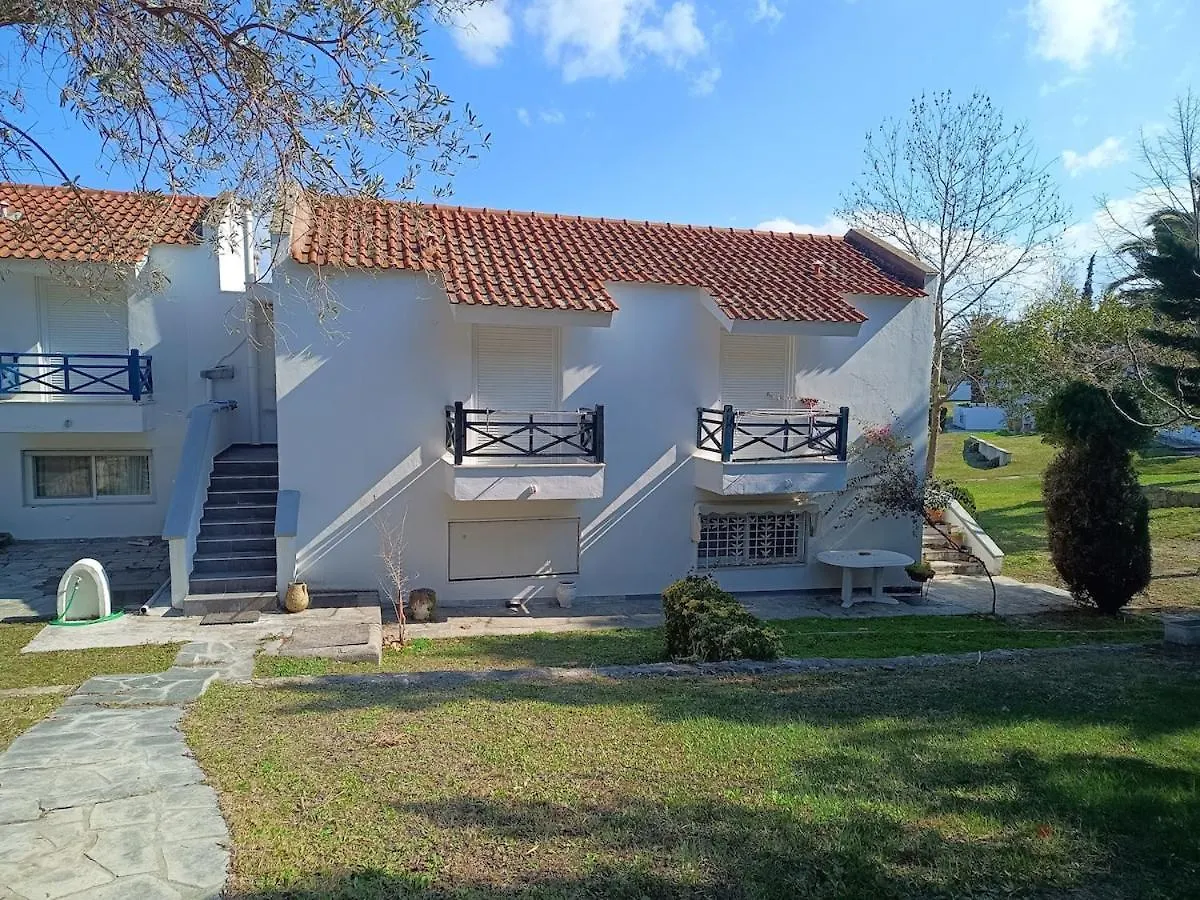Elegant Maisonette In Pefkohori