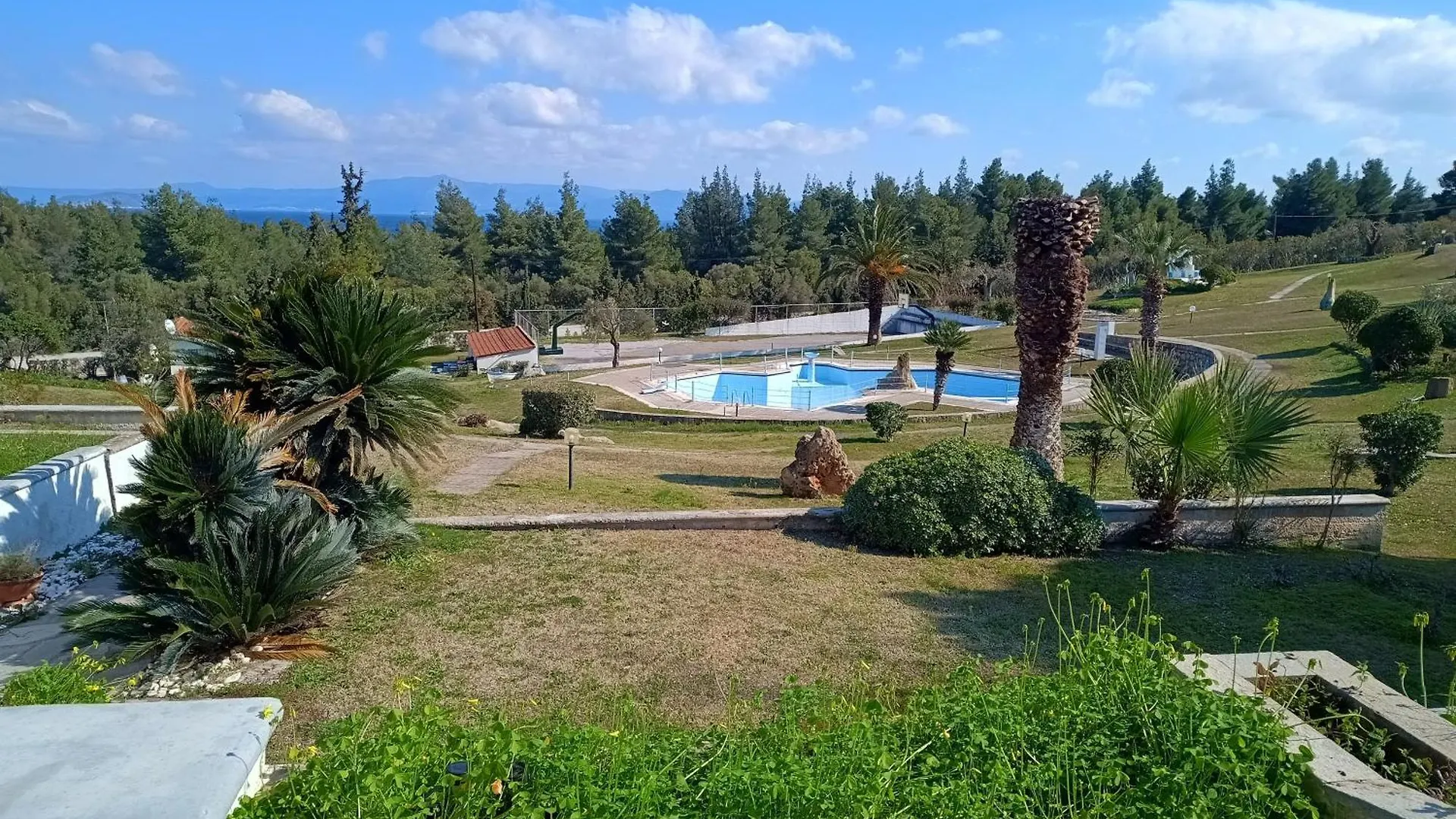 Elegant Maisonette In Pefkohori